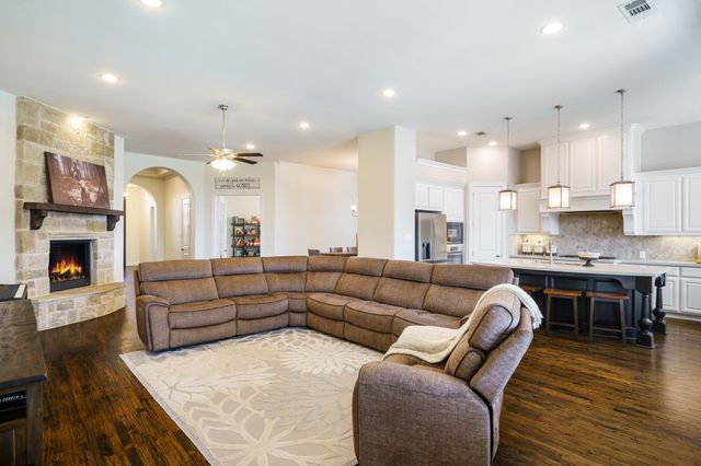 6309 Savannah Oak Trail, Flower Mound, TX 76226