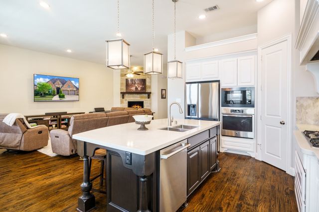 6309 Savannah Oak Trail, Flower Mound, TX 76226