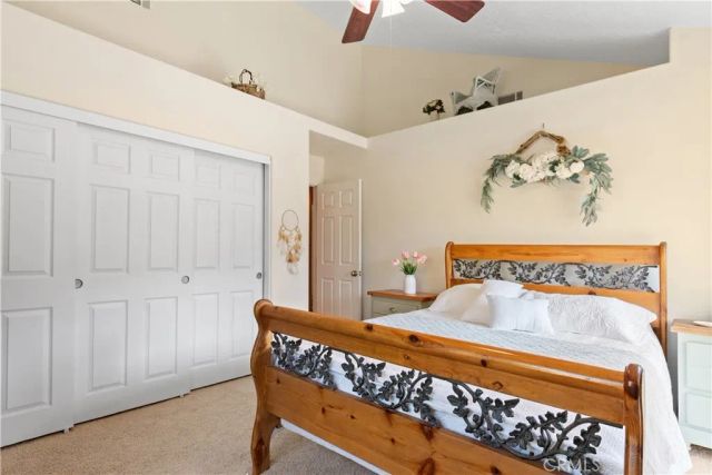 6284 Apple Vista Dr, Wrightwood, CA 92397