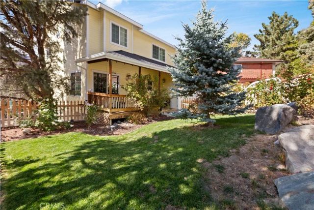 6284 Apple Vista Dr, Wrightwood, CA 92397