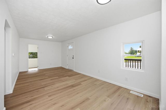 2051 Pater Avenue, Fairfield Twp, OH 45015