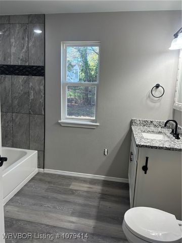 106 S Bagwell, Poteau, OK 74953