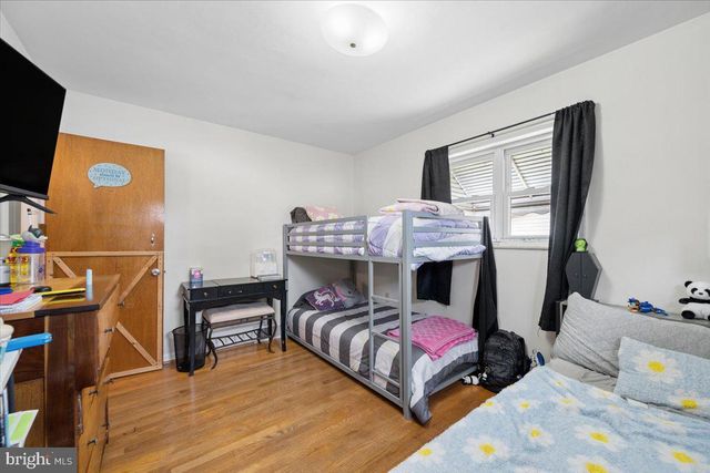 11505 GREENBERRY RD, Hagerstown, MD 21740