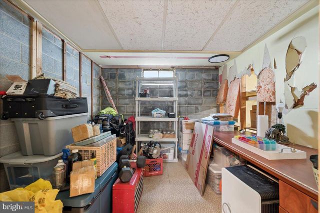 11505 GREENBERRY RD, Hagerstown, MD 21740
