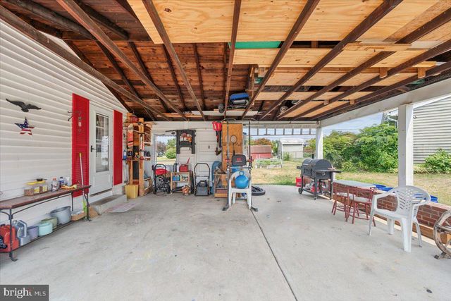 11505 GREENBERRY RD, Hagerstown, MD 21740