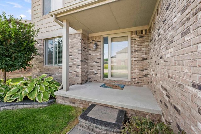 49570 Manistee Drive, Chesterfield Twp, MI 48047