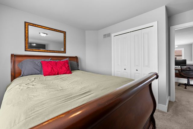 49570 Manistee Drive, Chesterfield Twp, MI 48047