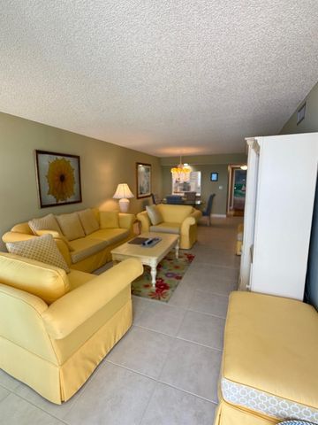 4636 El Mar Dr Apt 602, Fort Lauderdale, FL 33308