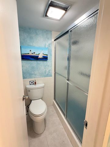 4636 El Mar Dr Apt 602, Fort Lauderdale, FL 33308