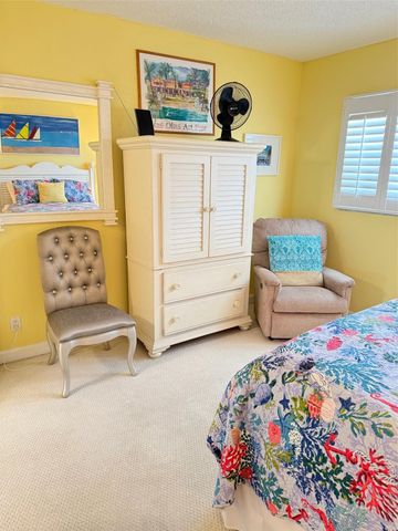 4636 El Mar Dr Apt 602, Fort Lauderdale, FL 33308