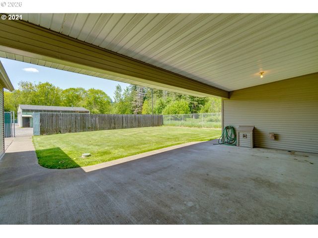 5031 Se JENNE Rd, Portland, OR 97236