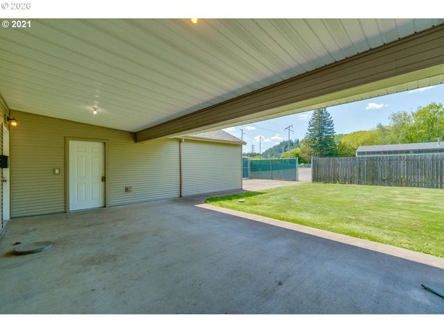 5031 Se JENNE Rd, Portland, OR 97236