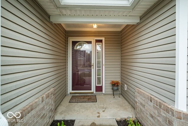 8140 Burnett Boulevard, Avon, IN 46123