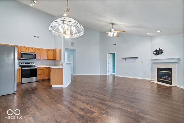 8140 Burnett Boulevard, Avon, IN 46123