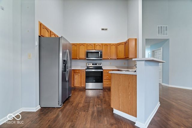 8140 Burnett Boulevard, Avon, IN 46123