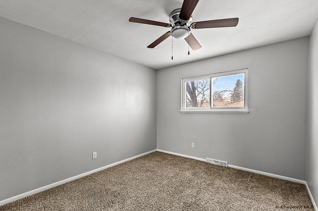 5009 LINDEN WY, Cheyenne, WY 82009