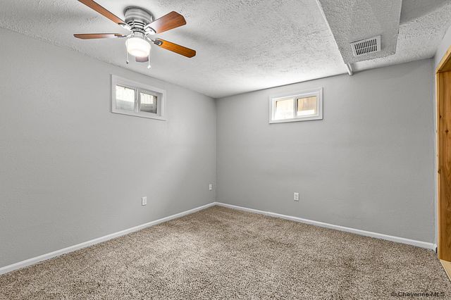 5009 LINDEN WY, Cheyenne, WY 82009