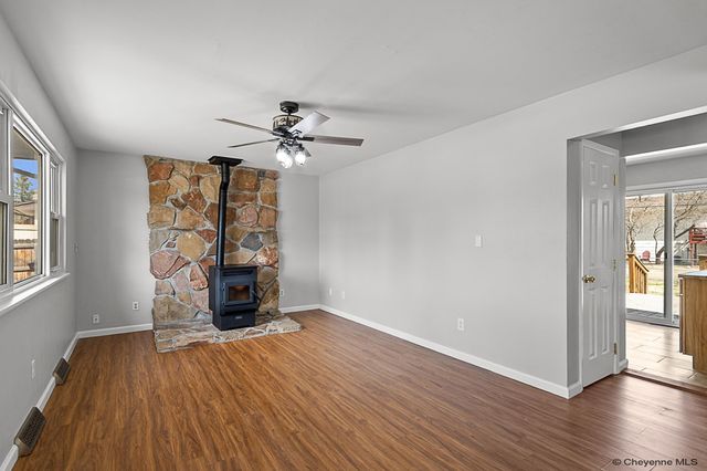 5009 LINDEN WY, Cheyenne, WY 82009