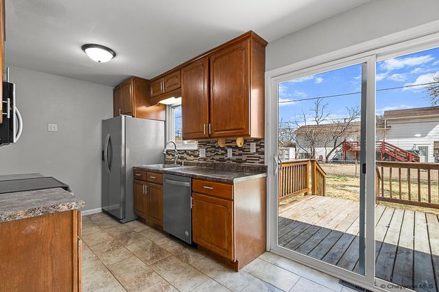 5009 LINDEN WY, Cheyenne, WY 82009