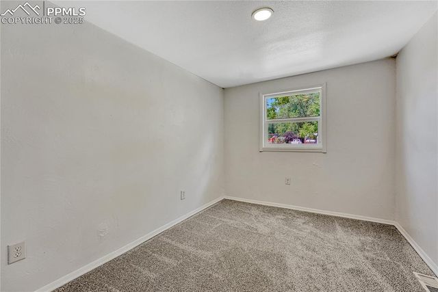 2821 Beacon Street, Colorado Springs, CO 80907