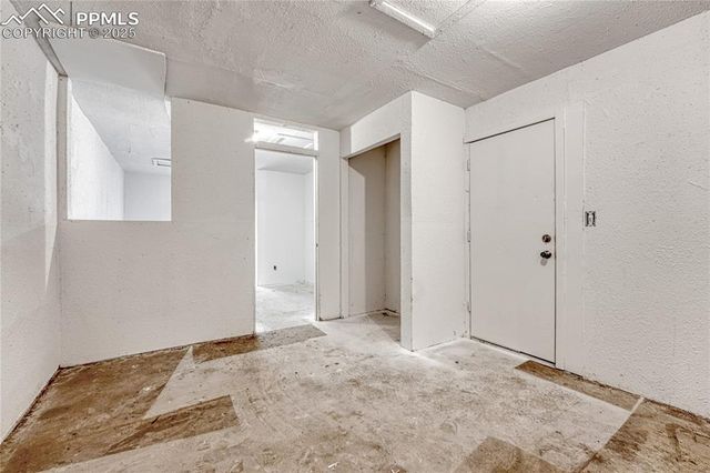 2821 Beacon Street, Colorado Springs, CO 80907