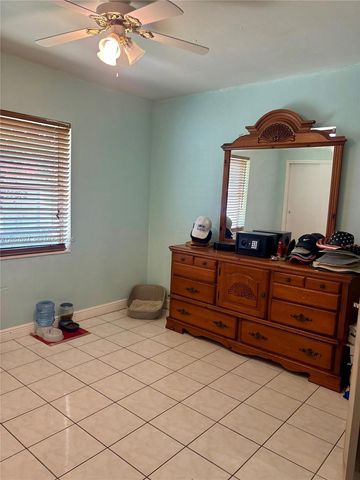 3410 SW 17th St, Fort Lauderdale, FL 33312