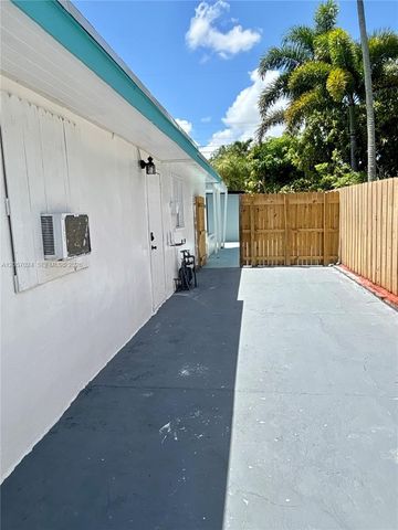 3410 SW 17th St, Fort Lauderdale, FL 33312