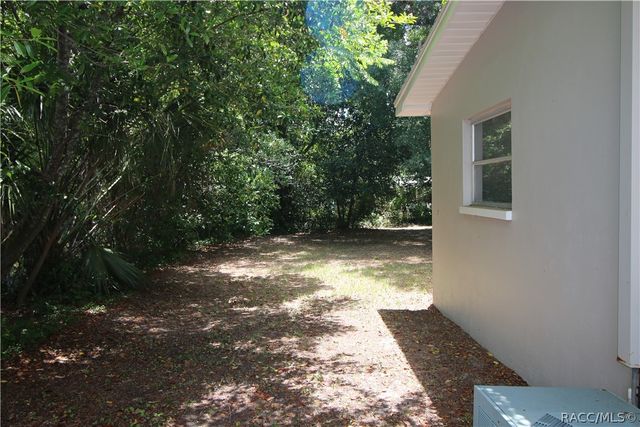 13 S Washington Street, Beverly Hills, FL 34465