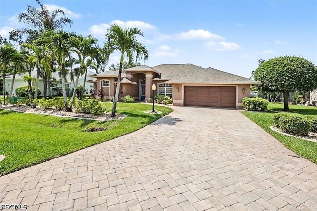 7860 Twin Eagle LN, Fort Myers, FL 33912