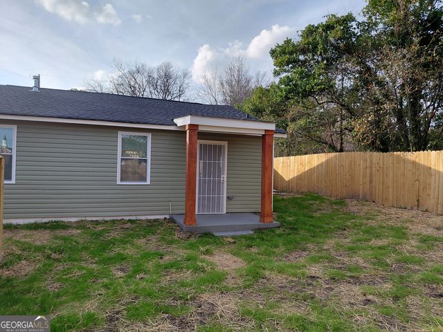 344 Blossom Avenue, Macon, GA 31204