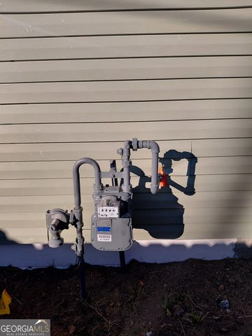 344 Blossom Avenue, Macon, GA 31204