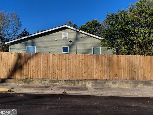 344 Blossom Avenue, Macon, GA 31204