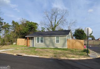 344 Blossom Avenue, Macon, GA 31204