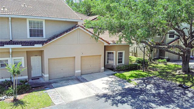 1236 N FAIRWAY DRIVE, Apopka, FL 32712