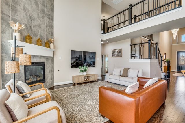 7130 Red Twig Trail, Venus, TX 76084