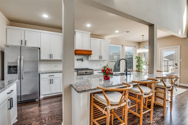 7130 Red Twig Trail, Venus, TX 76084