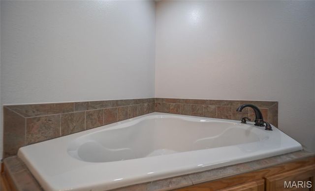 15654 Tundra Street, St Robert, MO 65584