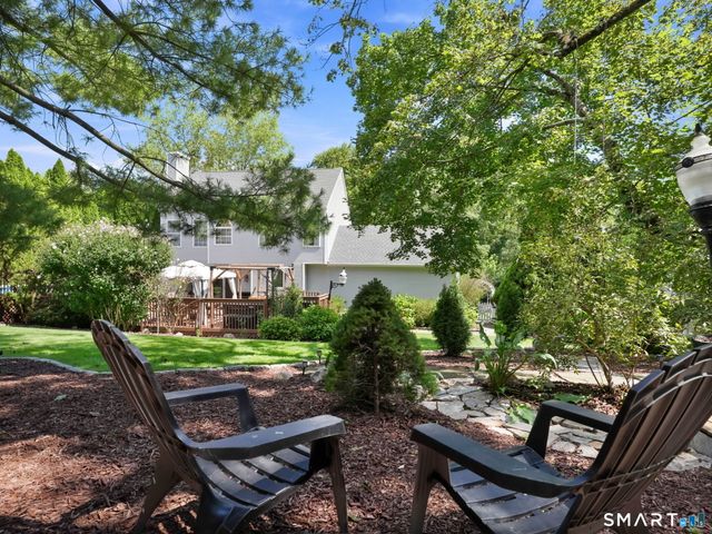 74 Hastings Lane, Stamford, CT 06905