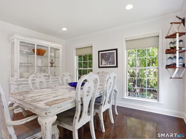 74 Hastings Lane, Stamford, CT 06905