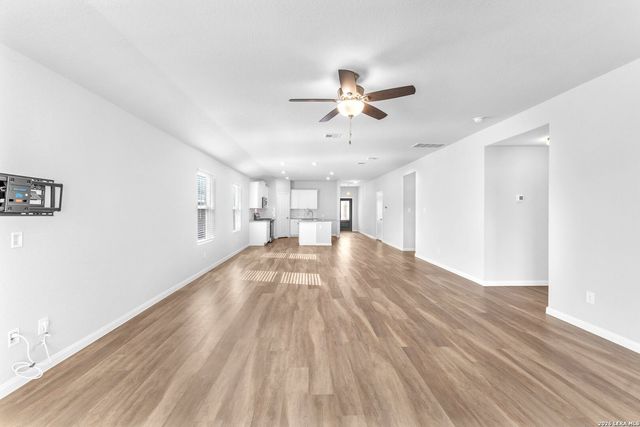 1044 Raceland, San Antonio, TX 78245