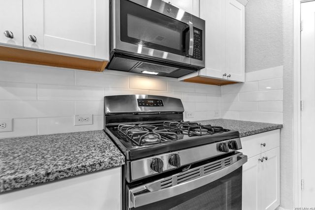 1044 Raceland, San Antonio, TX 78245