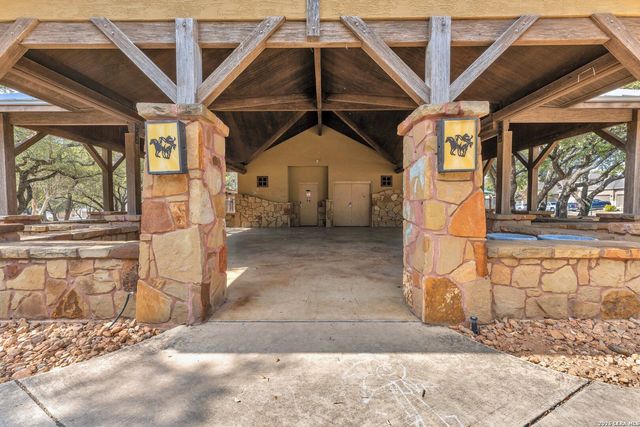 1044 Raceland, San Antonio, TX 78245