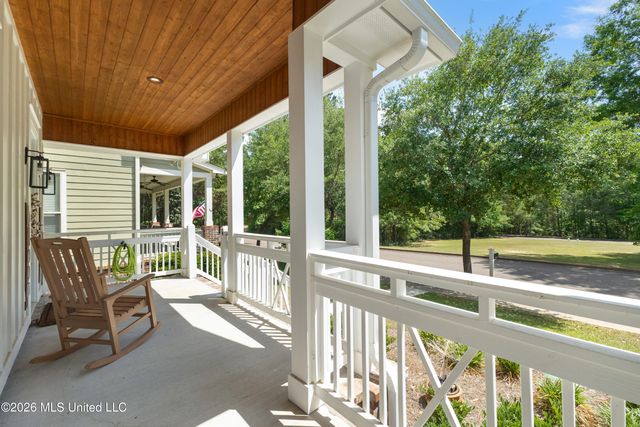 148 Bellegrass Boulevard, Hattiesburg, MS 39402