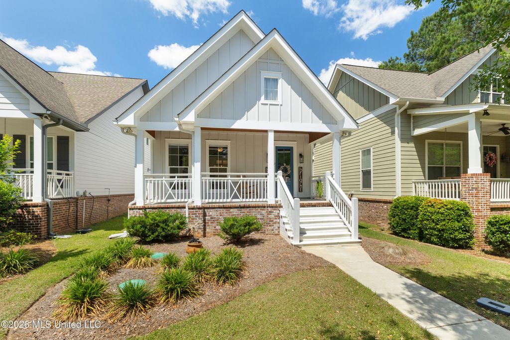 148 Bellegrass Boulevard, Hattiesburg, MS 39402