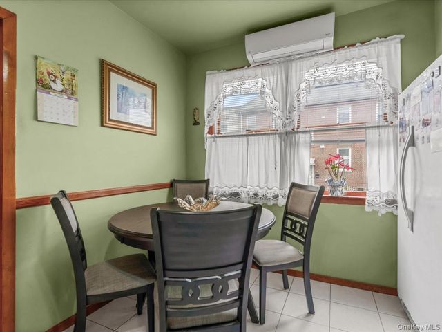 14702 33rd Avenue, Flushing, NY 11354