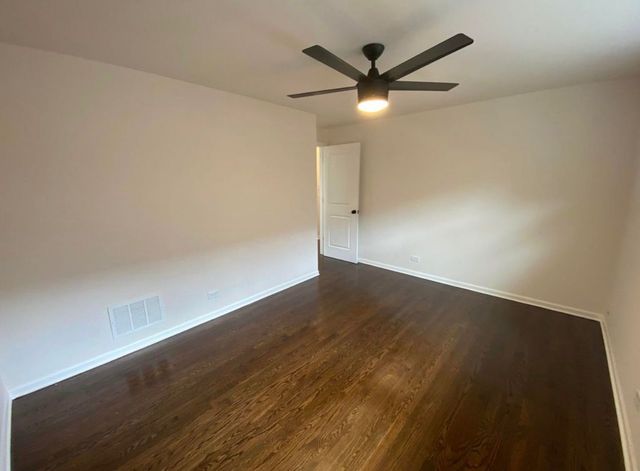 5749 W 63rd Place, Chicago, IL 60638