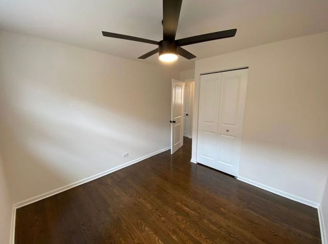 5749 W 63rd Place, Chicago, IL 60638