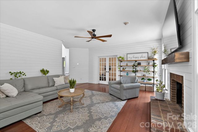 10900 E Jordan Rae Lane, Charlotte, NC 28277