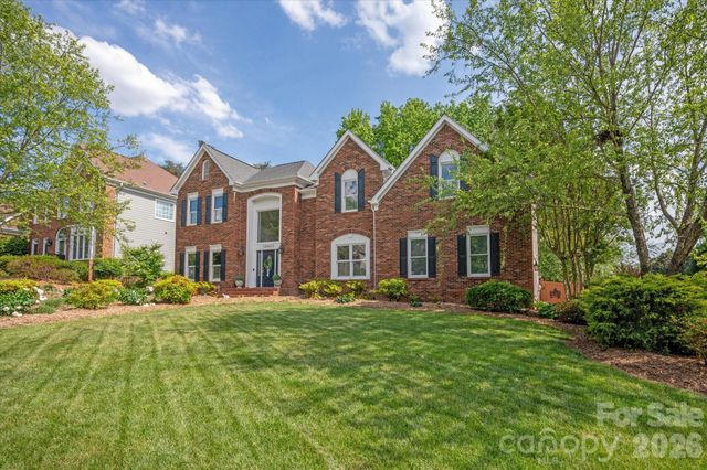 10900 E Jordan Rae Lane, Charlotte, NC 28277