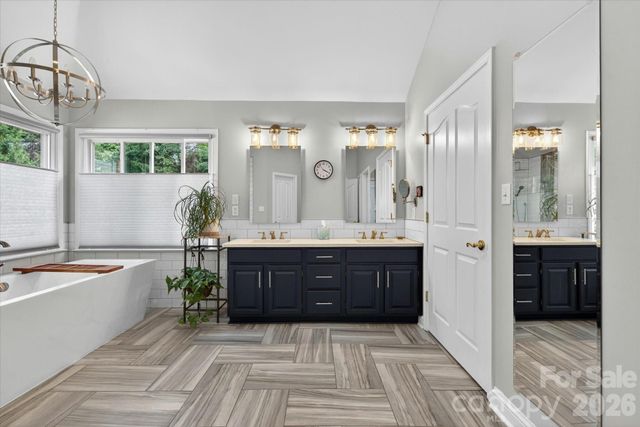 10900 E Jordan Rae Lane, Charlotte, NC 28277